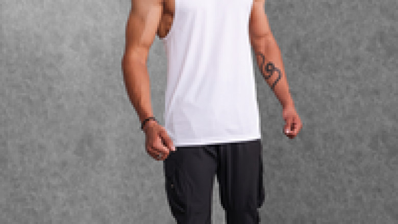 Why Gym Tank Tops for Men Are the Ultimate Workout Essential