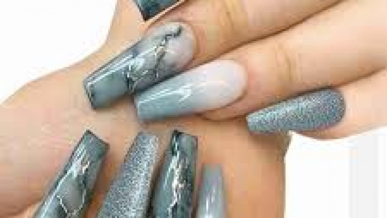 Elevate Your Beauty Game with the Best Hair Salon in Dubai and Trendy Nail Extensions