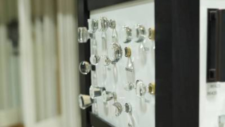 The Ultimate Guide to Choosing the Right Cabinet Hardware for Your Home