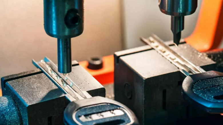 Best Keysmith Near Me – For Smart, Traditional & High-Security Keys
