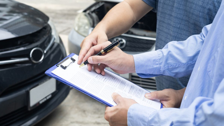 Choosing the Right Car Accident Management Service in the UK