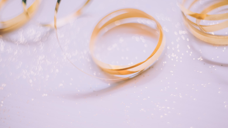 The Sparkle Behind Hailey Bieber’s Engagement Ring