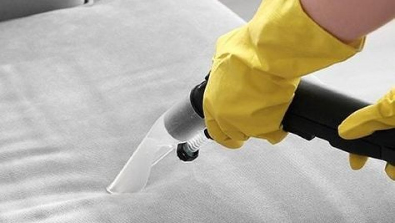 Hire Sofa cleaning Dubai experts at top company as UrbanMop
