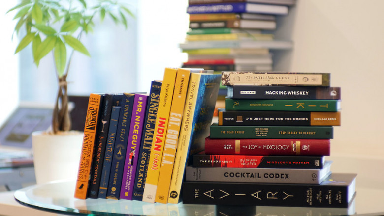 Why Every TikTok Author Is Signing with a Book Publishing Agency