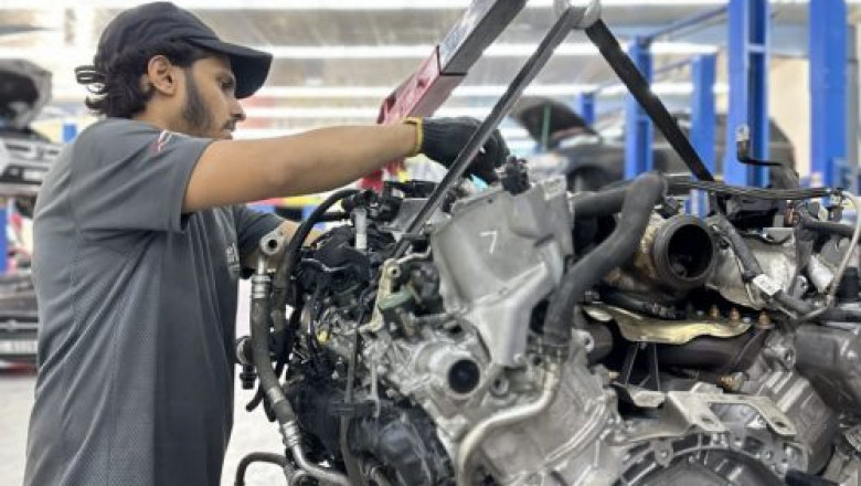 How to Choose the Right Jeep Service Contract in Dubai