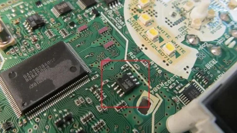 Exploring the Intricacies of Electrically Erasable Programmable Read-Only Memory (EEPROM)