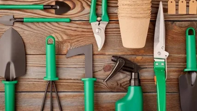 Landscaping Tools Market Expands with Battery-Powered Adoption