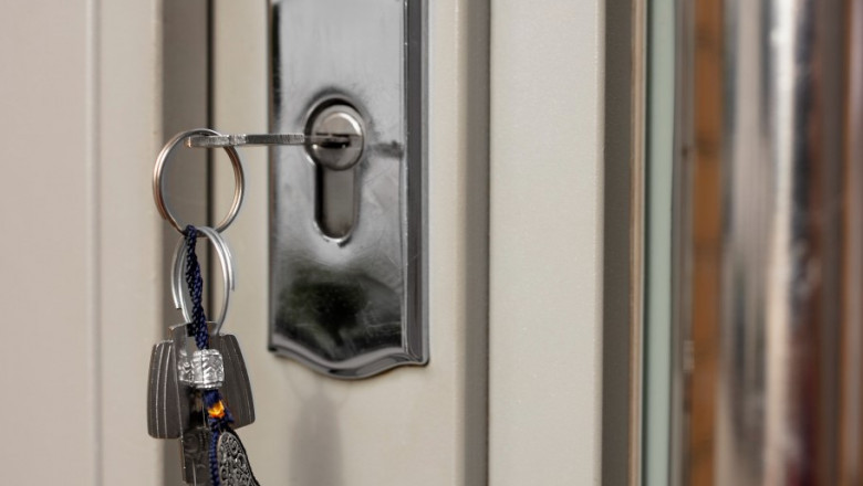 Locked Out in Hatfield? Here's What to Do Immediately