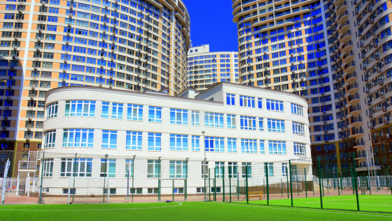 Get Two Diplomas: Ukrainian and British Programs at Odesa School