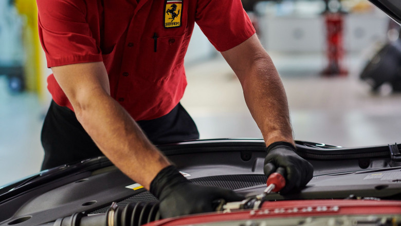 Complete Lamborghini Car Service Solutions in the UAE