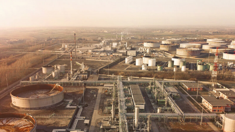 High-Quality Laboratory Equipment for Industrial, Chemical, and Construction Needs