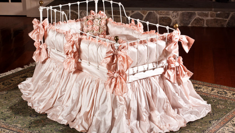 Transform Your Baby's Space with Personalized Nursery Bedding