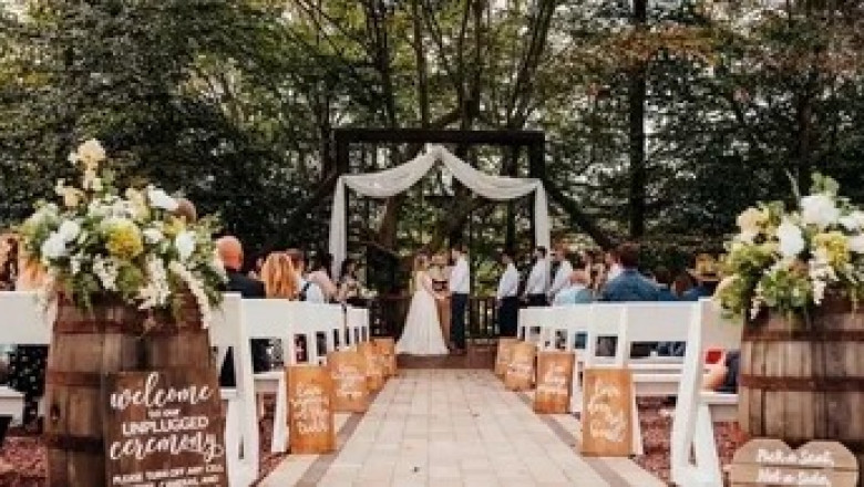 Discover the Magic of Willow Haven Event Center: A Perfect Barn Venue for Budget-Friendly Weddings