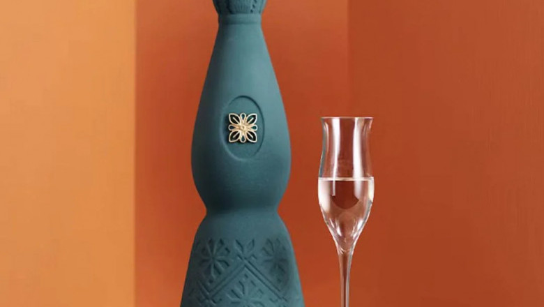 Clase Azul Guerrero Mezcal: A Smooth Sip of Mexican Tradition