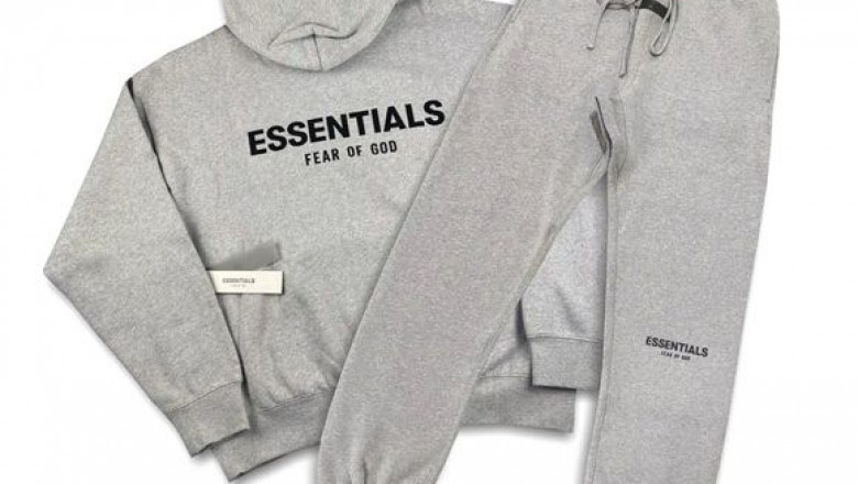 Essential Hoodies for Layering During Cold Weather
