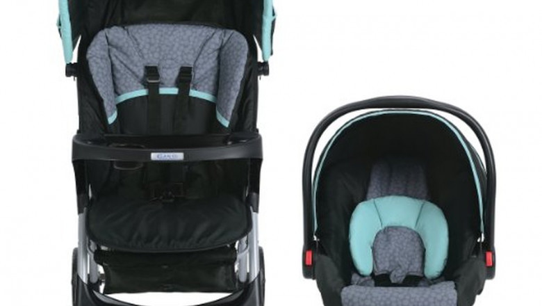 How Does Stroller Rental Make Traveling with Kids Easier?