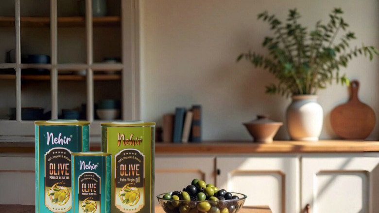 Unlocking the Power of Olive Oil: Nutrition, Recipes, Skincare, and Holistic Health