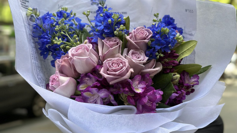 Celebrate Success in Full Bloom: Graduation Flowers in Melbourne