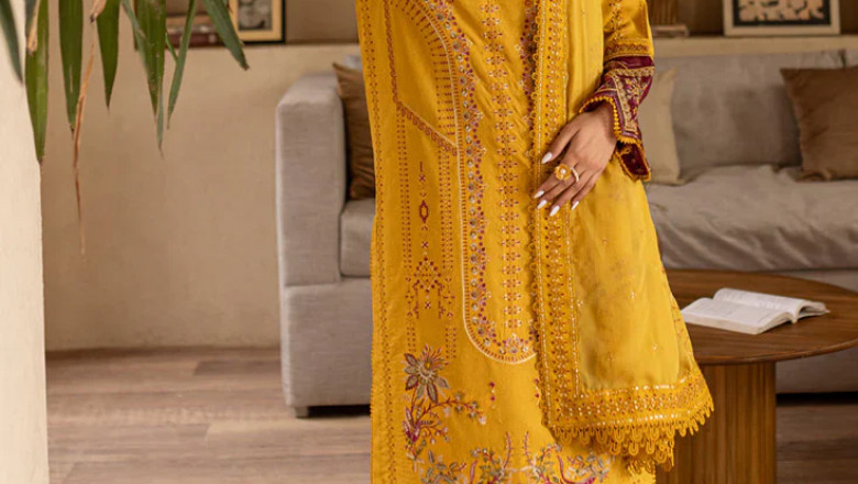 Shopping for Marjjan 3Pc Unstitched Suits: A Pakistani Fashion Experience