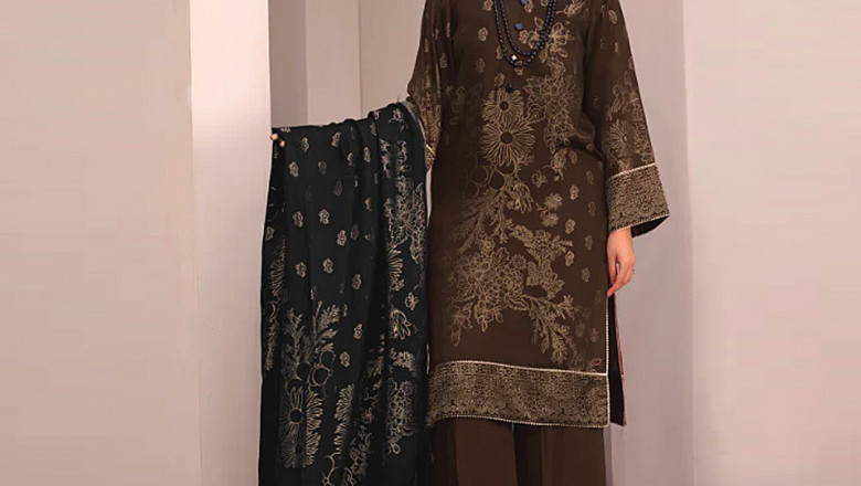 Exploring the Elegance of Waniya: A Shopper Guide to Pakistani Fashion