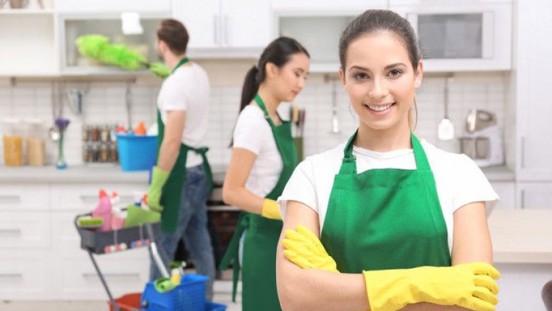 Avail the reliable maid cleaning service Dubai by Urban Mop