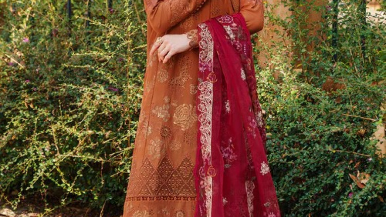 The Allure of Baroque Unstitched Festive Suits: A Shopper Guide