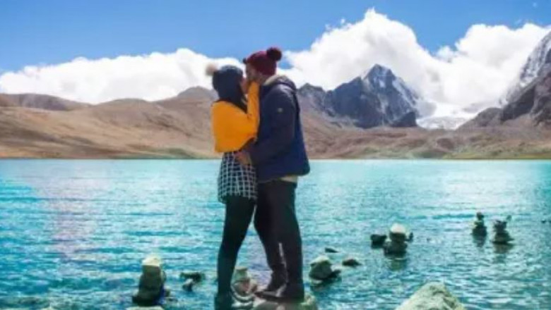 Discover the Beauty of Darjeeling with a Darjeeling Tour Package 2 Nights 3 Days