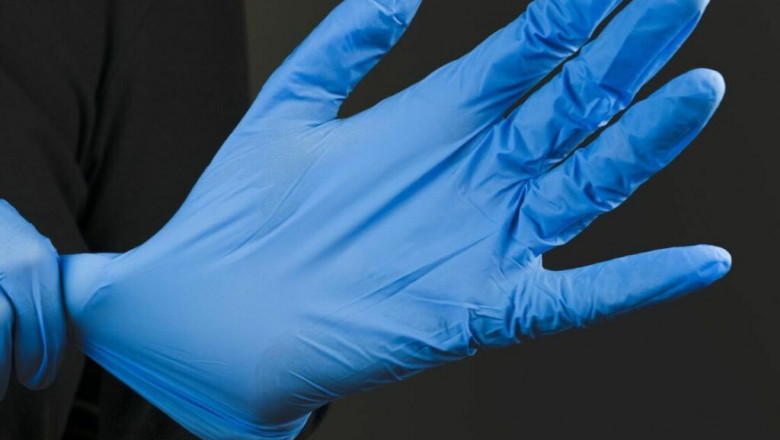 Gcc Medical Gloves Market to Surge with Polymer Coatings