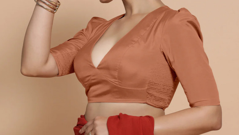 How to Style Puff Sleeve Blouses for Any Occasion